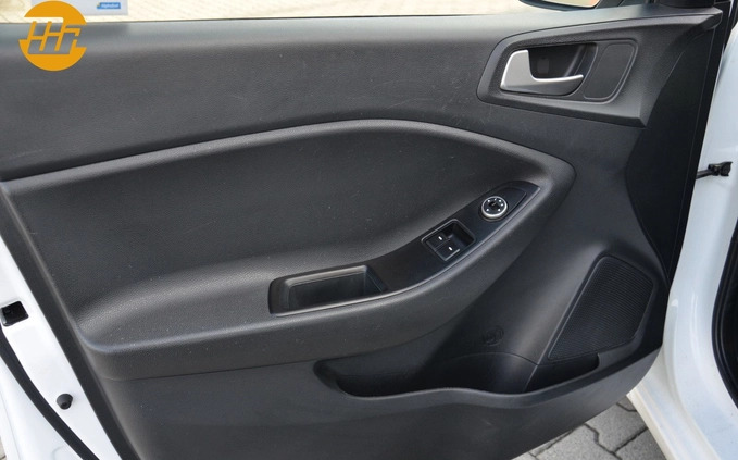 Hyundai i20 cena 52500 przebieg: 47594, rok produkcji 2019 z Murowana Goślina małe 121